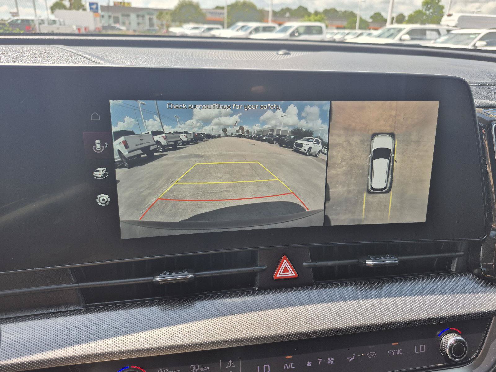 Used 2023 Kia Sportage SX AWD/4WD image 4