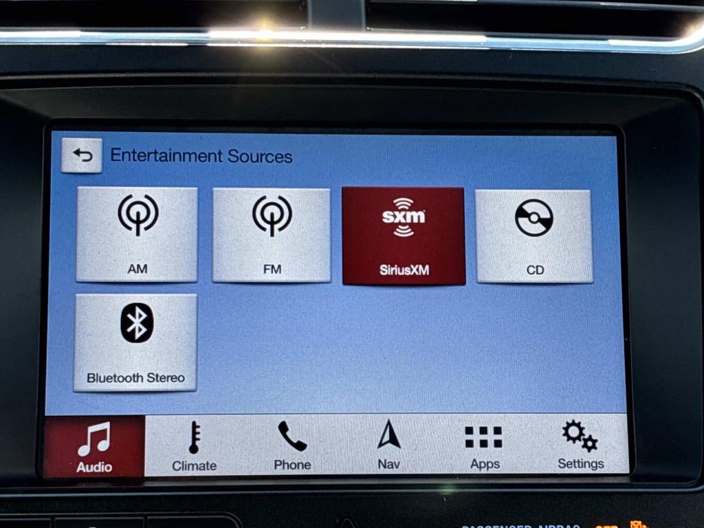 Certified 2018 Ford Explorer Platinum image 40