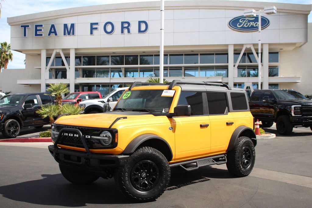 Certified 2022 Ford Bronco Wildtrak AWD/4WD image 2
