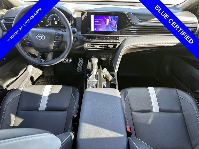 Used 2025 Toyota Camry SE FWD image 8