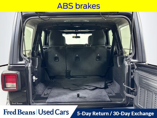 Used 2021 Jeep Wrangler Unlimited Sport image 32