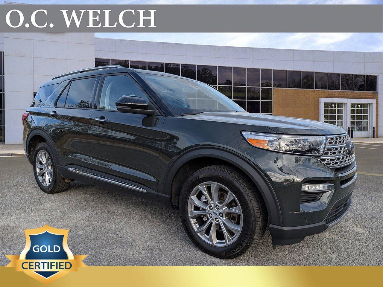 Certified 2023 Ford Explorer Limited w/ Equipment Group 301A image 7