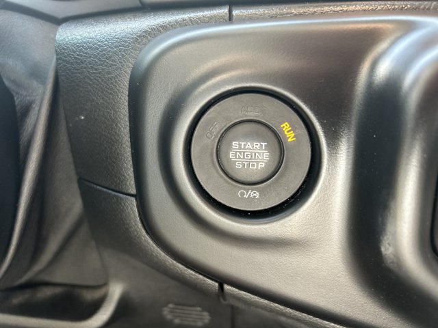 Used 2020 Jeep Wrangler Sport AWD/4WD image 29