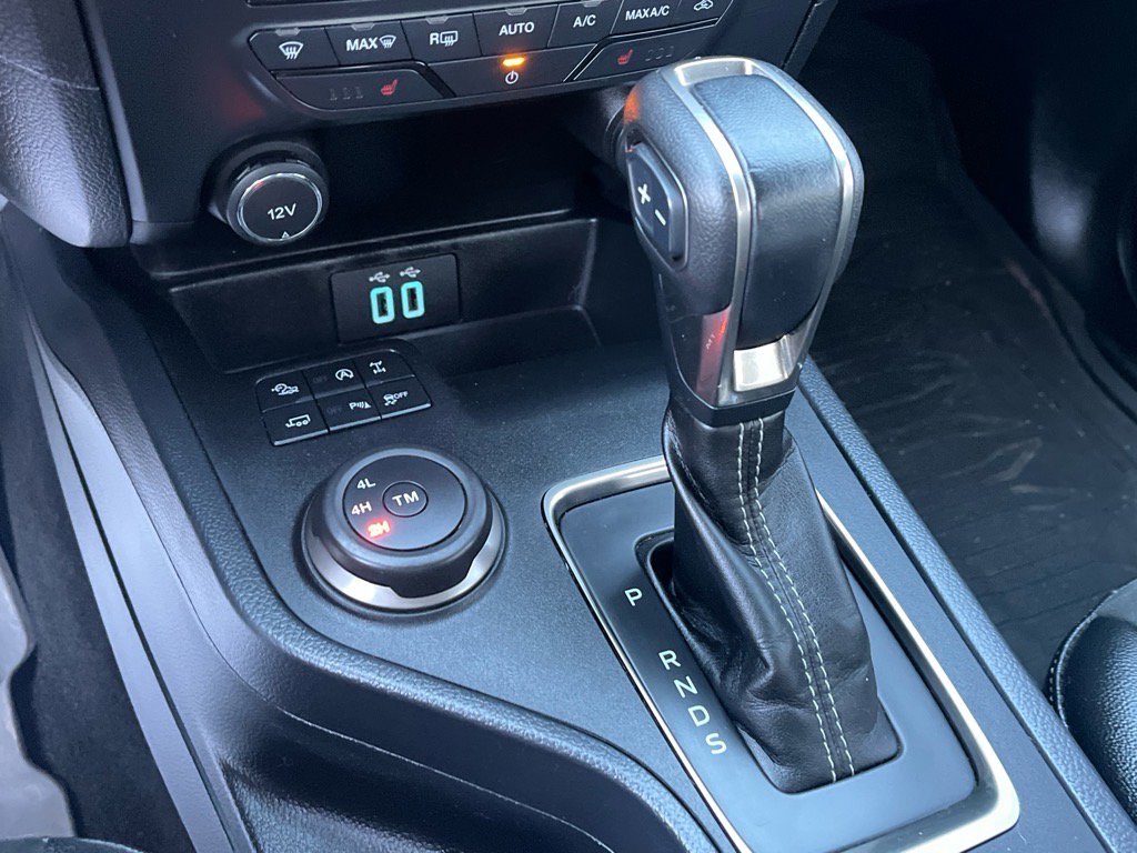 Certified 2021 Ford Ranger Lariat w/ Tremor Off-Road Package image 15