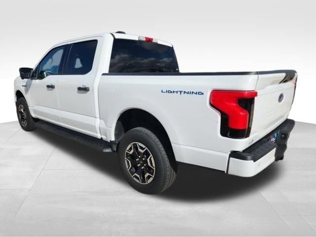 Certified 2023 Ford F150 Lightning XLT image 3