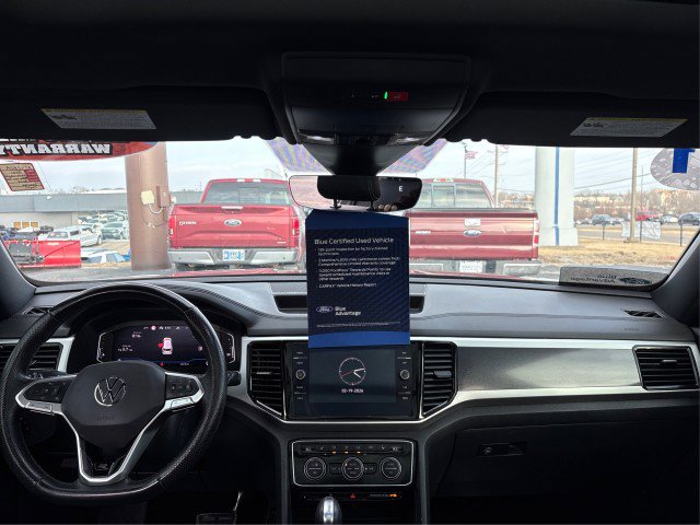 Used 2021 Volkswagen Atlas Cross Sport SEL R-Line w/ Cross Sport MDO Package image 22