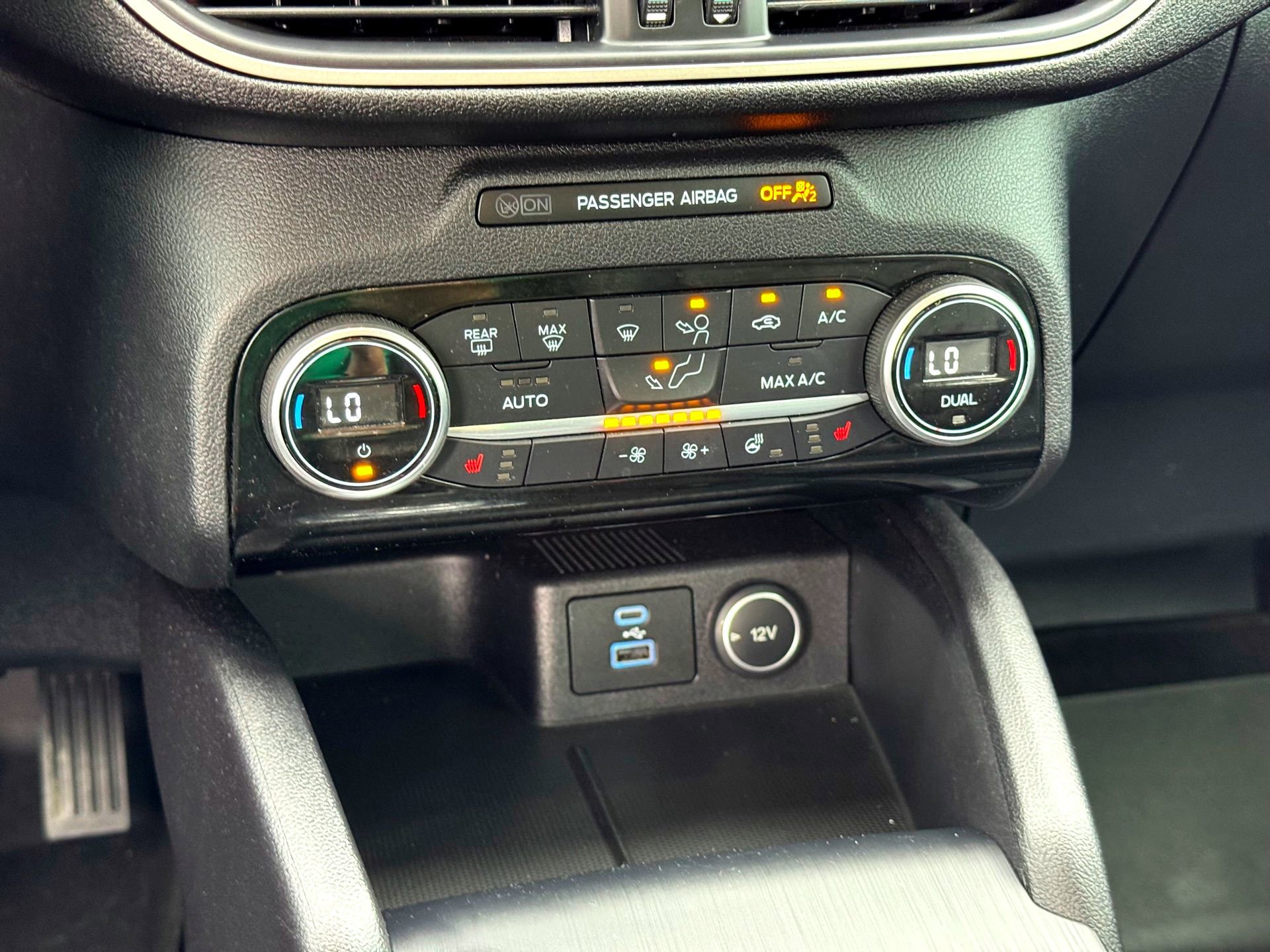 Certified 2021 Ford Escape SEL AWD/4WD image 24
