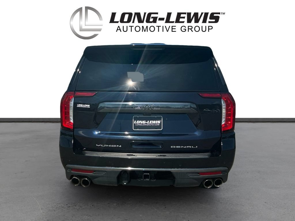 Used 2023 GMC Yukon XL Denali Ultimate AWD/4WD image 5