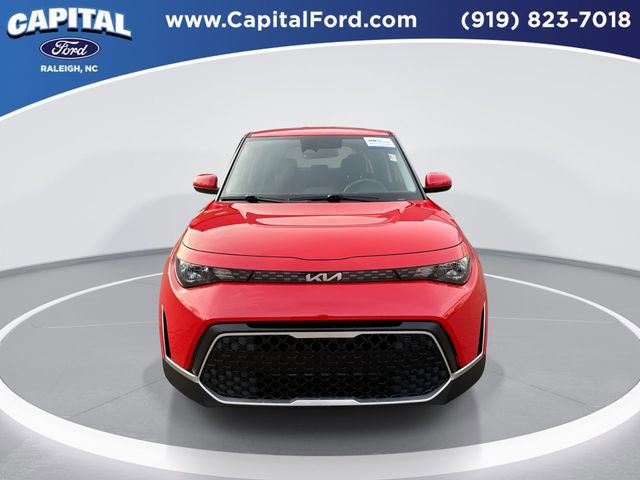 Used 2025 Kia Soul LX w/ LX Technology Package image 9