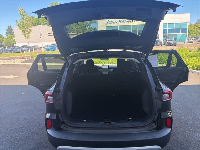 Certified 2023 Ford Escape Active AWD/4WD image 18