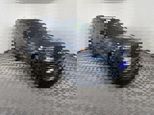 Certified 2023 Ford Explorer ST w/ Equipment Group 401A image 5