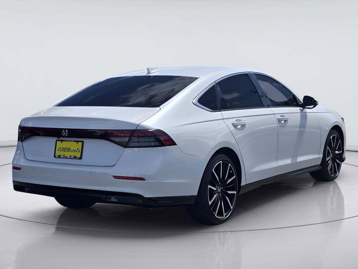 Used 2026 Honda Accord Touring image 8