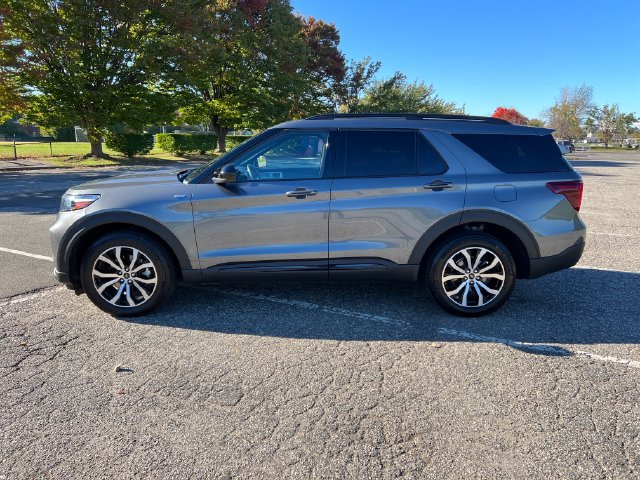Certified 2023 Ford Explorer ST-Line w/ Class IV Trailer Tow Package AWD/4WD image 6