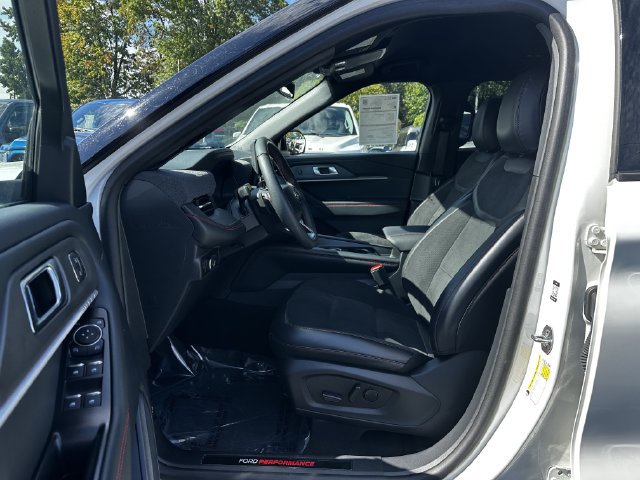 Certified 2025 Ford Explorer ST AWD/4WD image 19