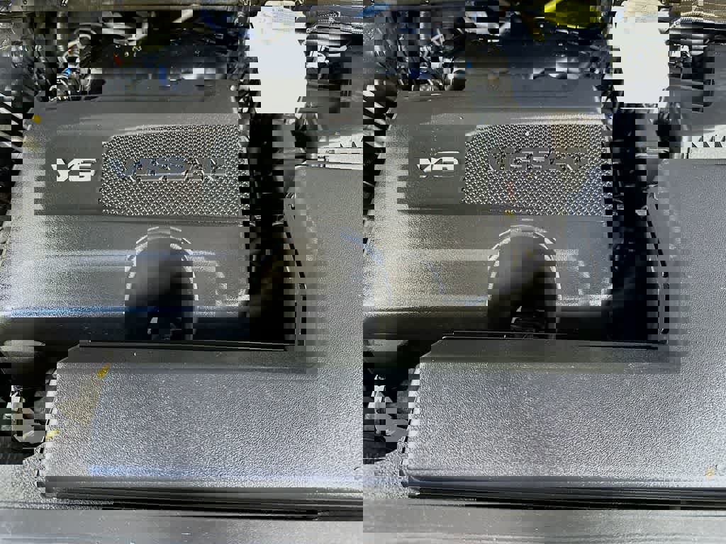 Used 2022 Nissan Pathfinder SV w/ SV Premium Package FWD image 12