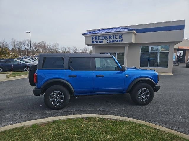 Certified 2025 Ford Bronco Big Bend image 3