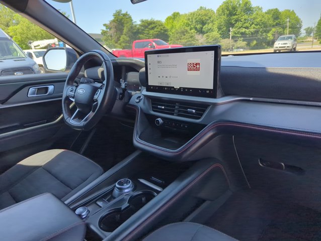 Certified 2025 Ford Explorer ST-Line w/ ST-Line Street Pack AWD/4WD image 24