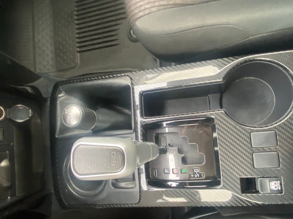 Used 2024 Toyota 4Runner TRD Off-Road image 18