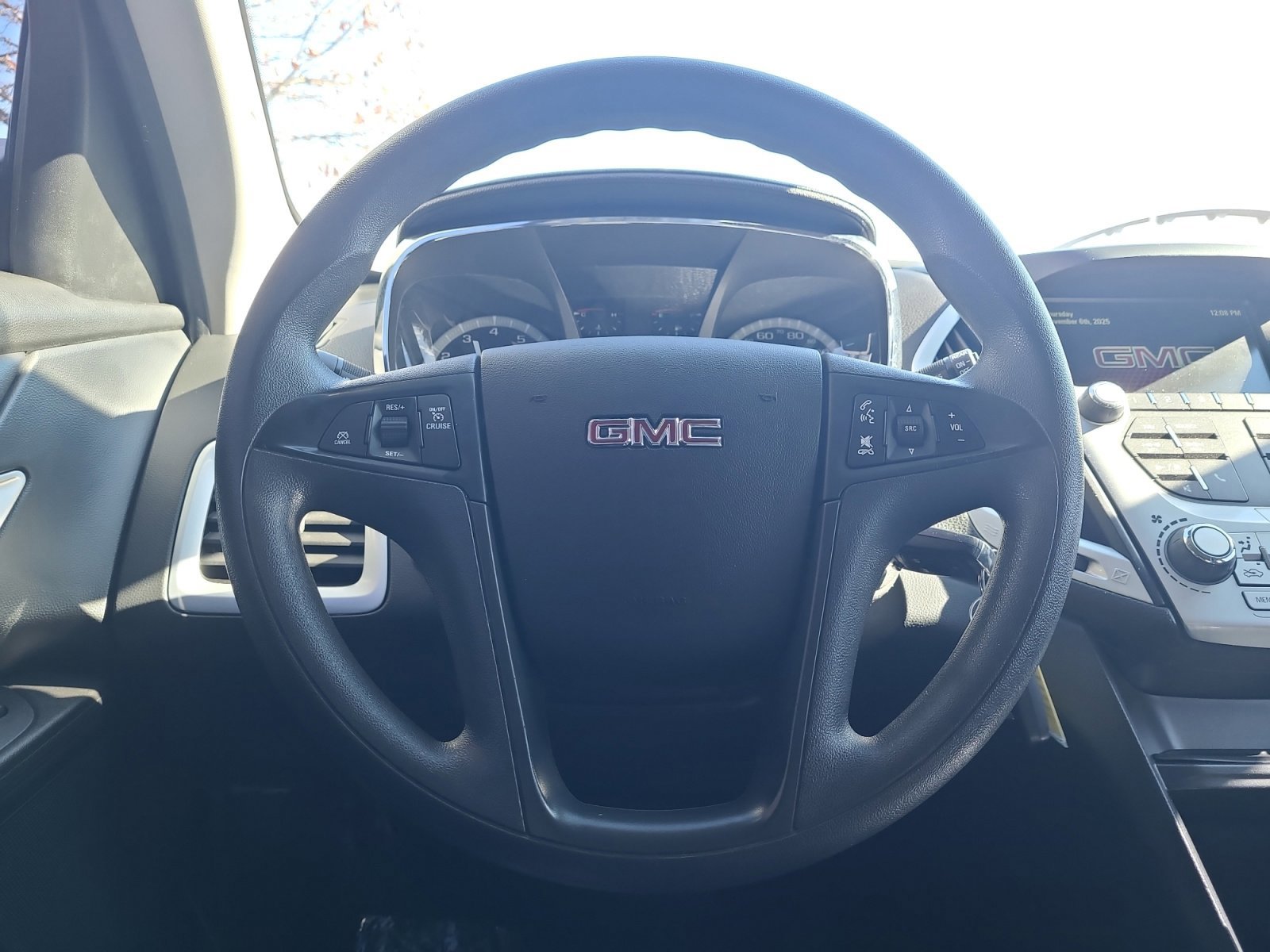 Used 2017 GMC Terrain SLE image 9
