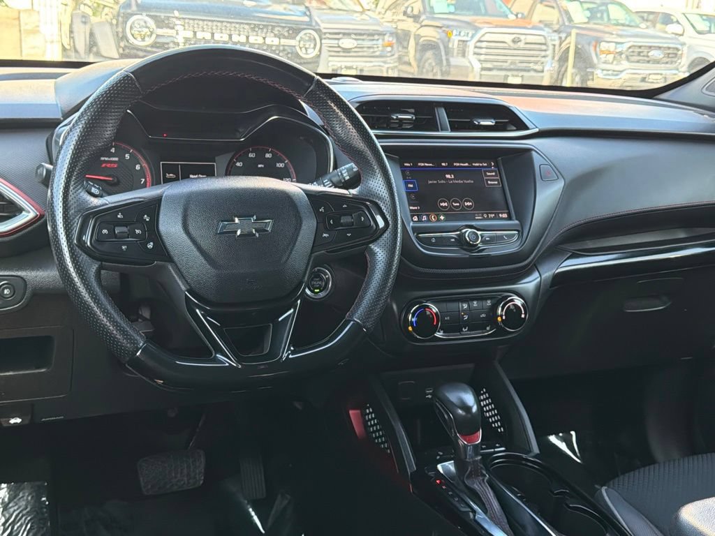 Used 2023 Chevrolet TrailBlazer RS FWD image 35