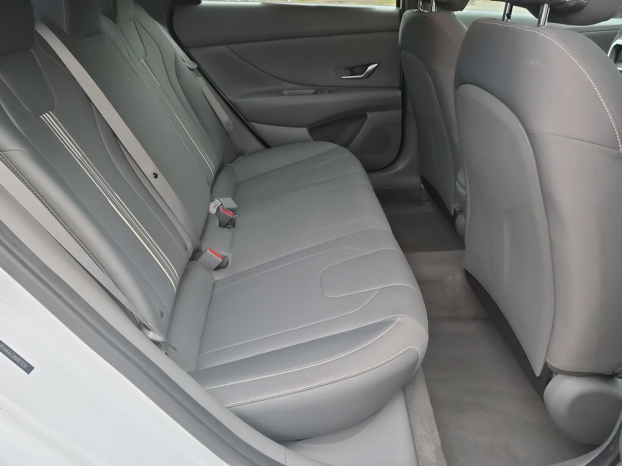 Used 2022 Hyundai Elantra SEL FWD image 32