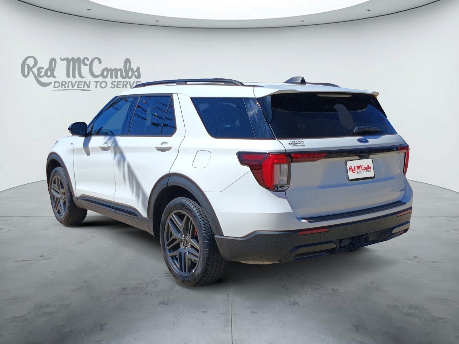 Certified 2025 Ford Explorer ST-Line w/ ST-Line Street Pack AWD/4WD image 7