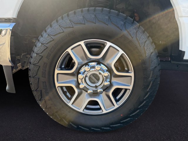 Certified 2025 Ford F250 XLT AWD/4WD image 9