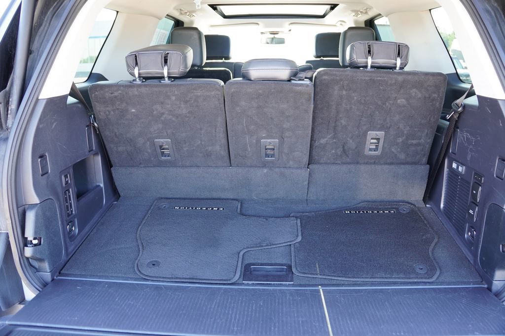 Certified 2025 Ford Expedition Platinum AWD/4WD image 24