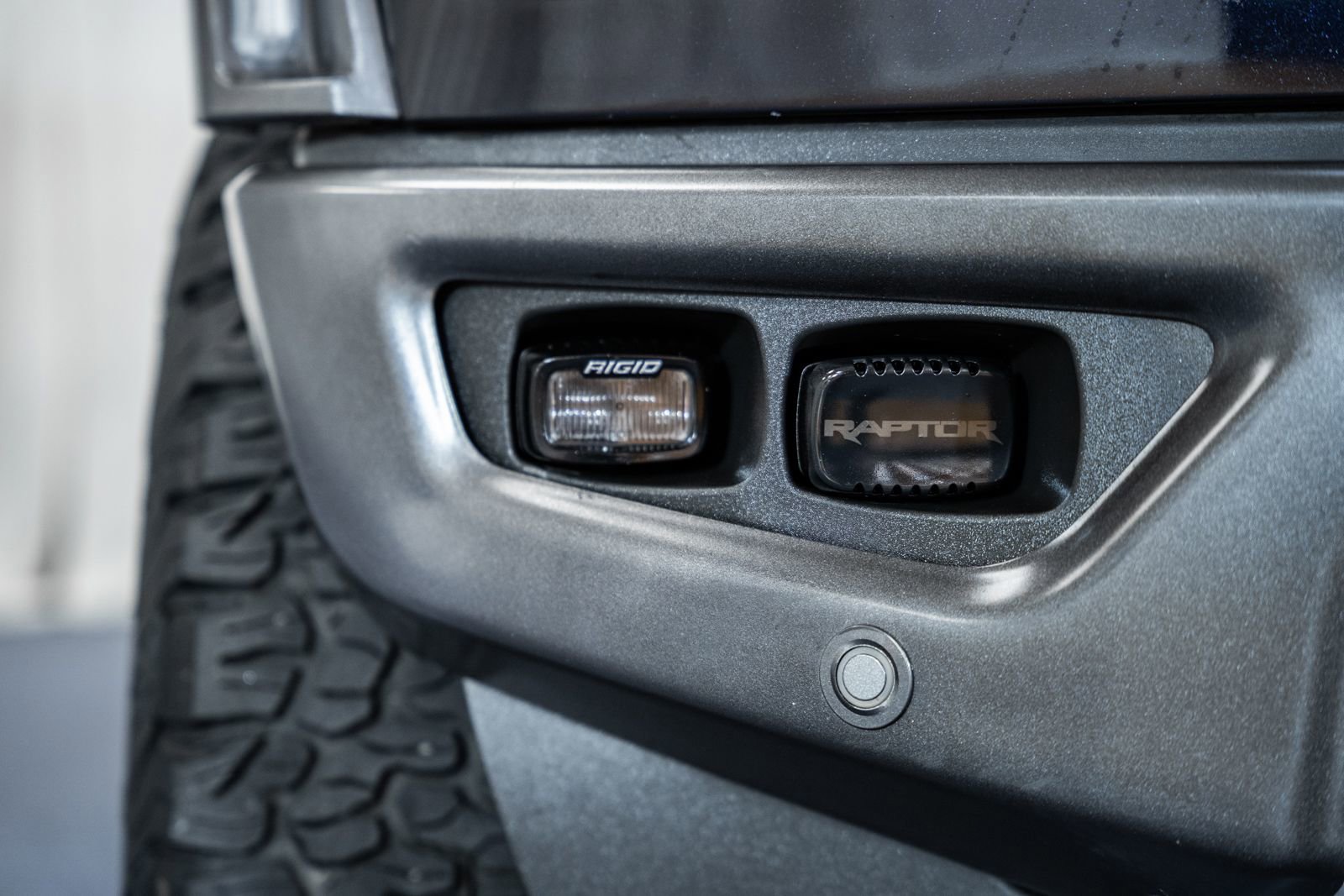 Certified 2022 Ford F150 Raptor w/ Raptor 37 Performance Package image 10