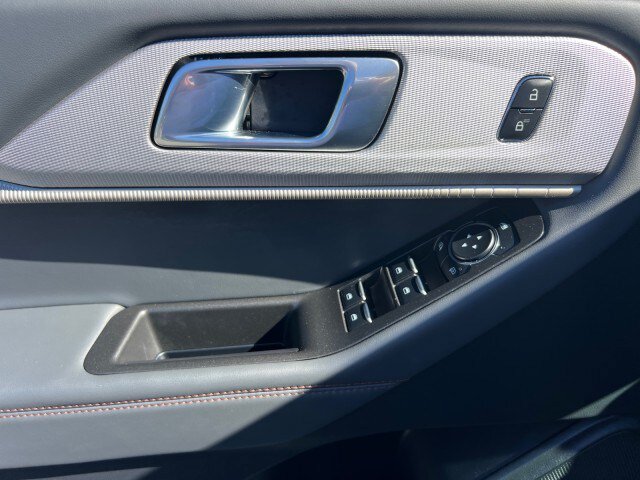 Certified 2026 Ford Explorer Active AWD/4WD image 10