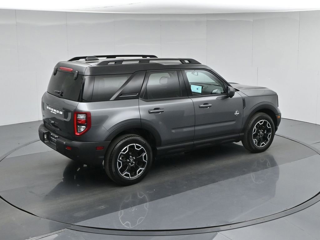 Certified 2025 Ford Bronco Sport Outer Banks w/ Outer Banks Tech Package+ image 13