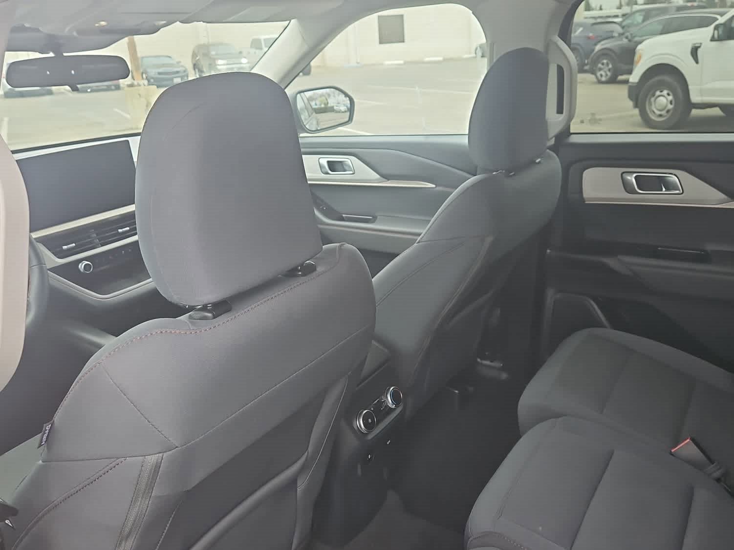 Certified 2025 Ford Explorer Active image 12