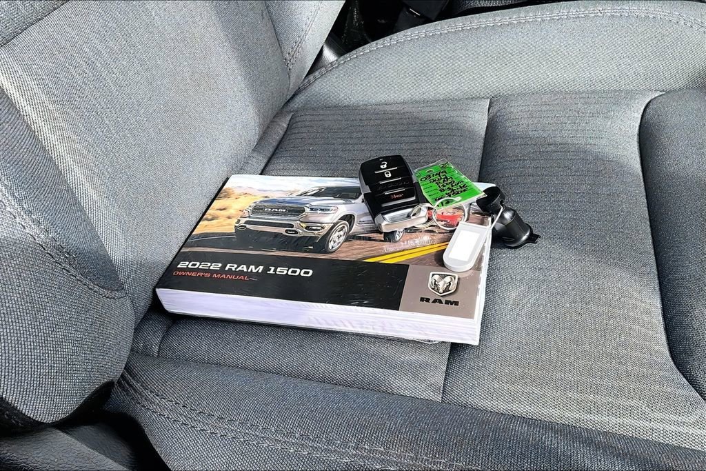Used 2022 RAM 1500 Big Horn AWD/4WD image 10