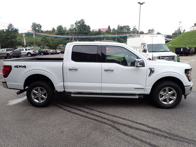 Certified 2025 Ford F150 XLT w/ Equipment Group 302A MID AWD/4WD image 9