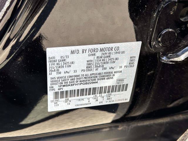 Certified 2023 Ford Explorer Limited w/ Limited Technology Package AWD/4WD image 11