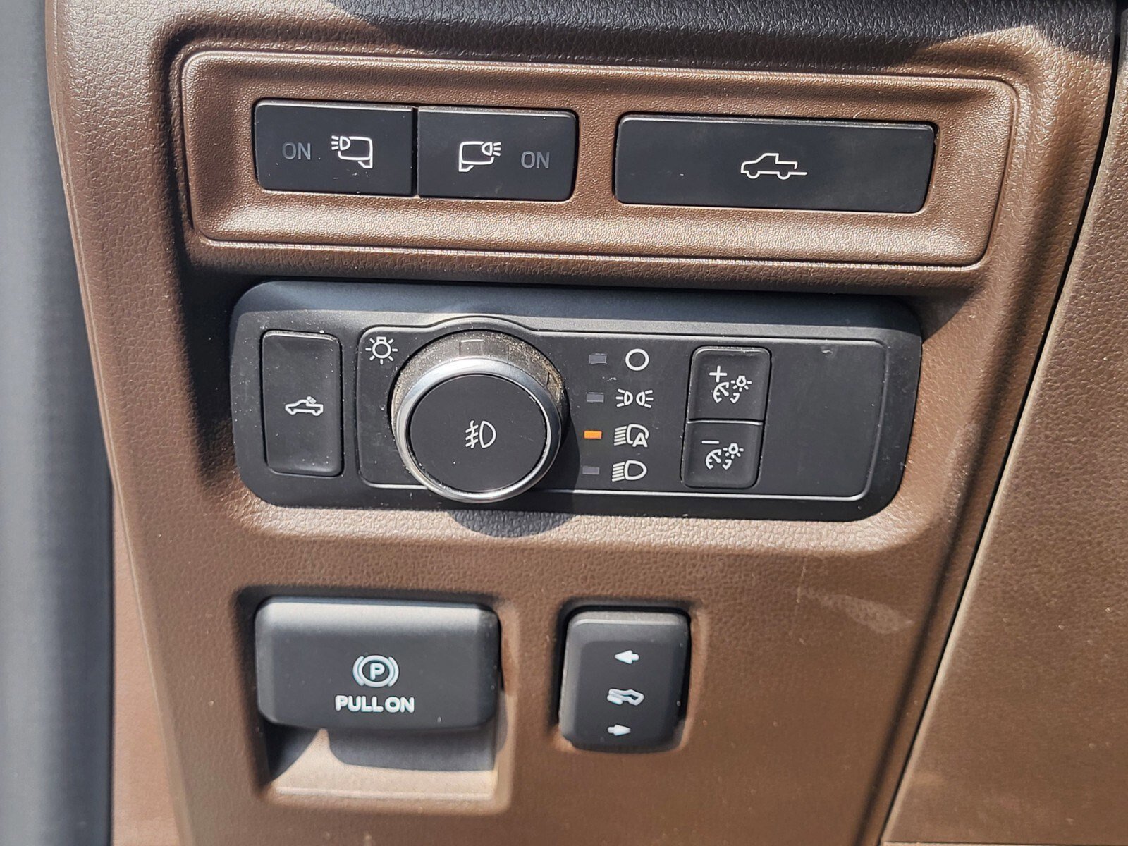 Certified 2022 Ford F150 King Ranch w/ Equipment Group 601A High image 25