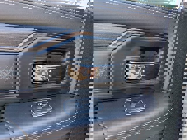 Used 2023 RAM 2500 Limited image 28