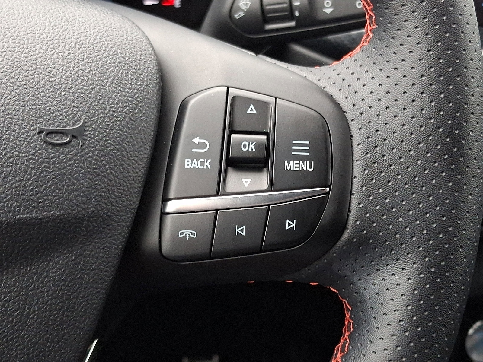 Certified 2024 Ford Escape ST-Line w/ Tech Pack #1 image 20