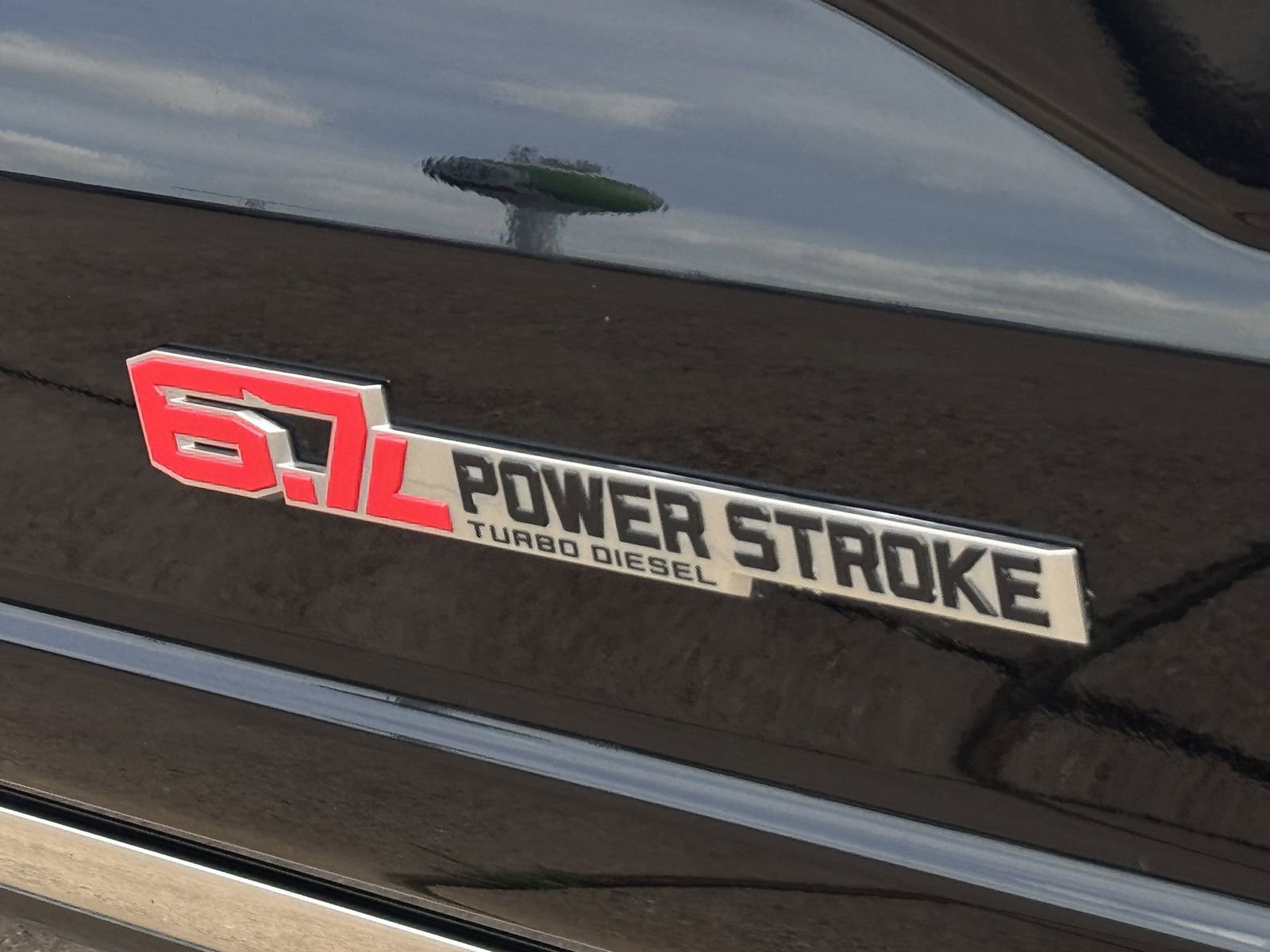 Certified 2025 Ford F250 Platinum AWD/4WD image 12