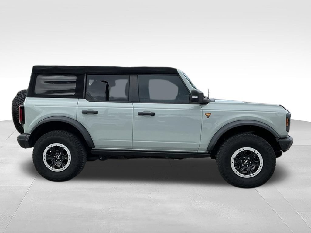 Certified 2022 Ford Bronco Badlands AWD/4WD image 13
