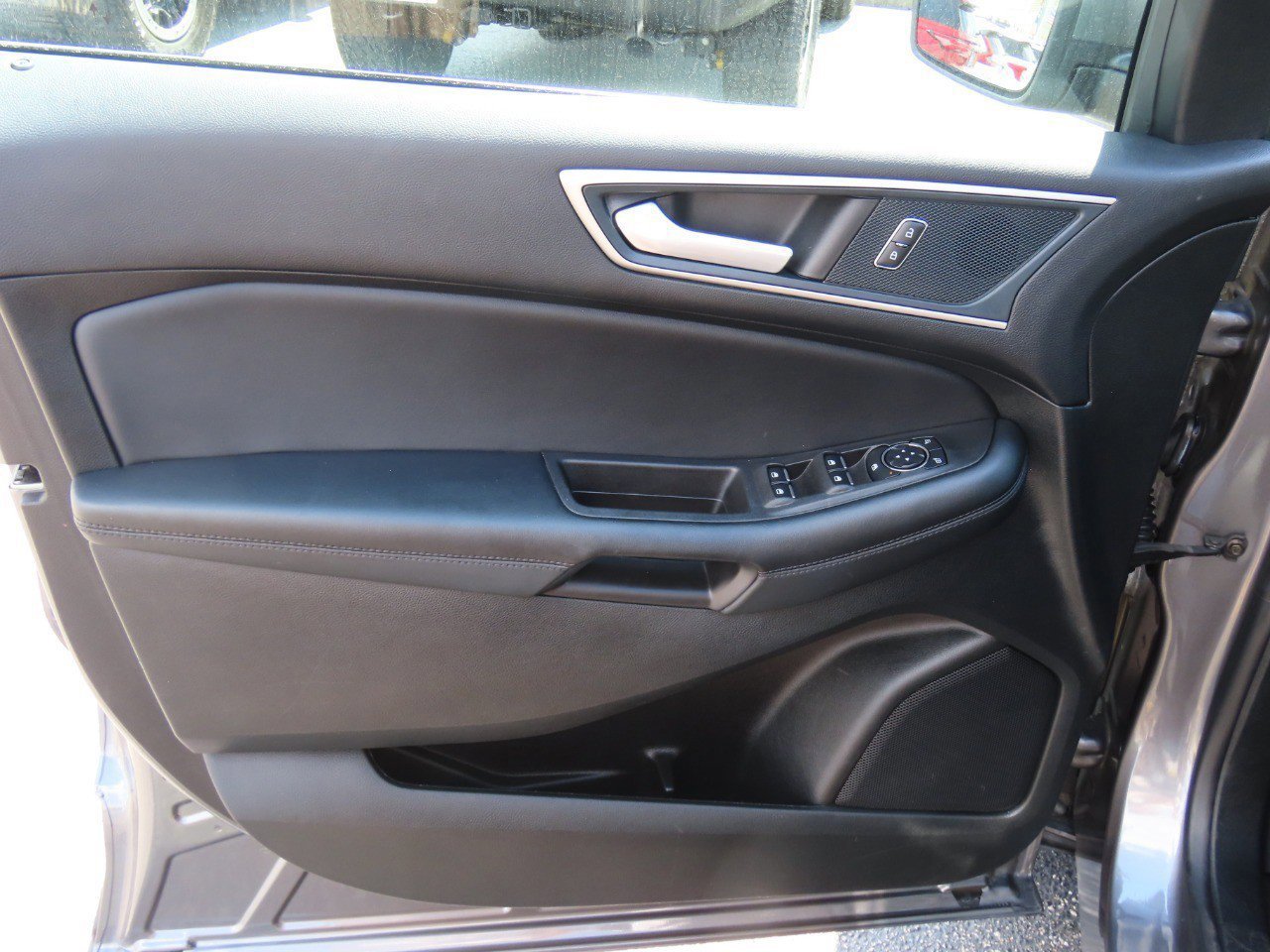 Certified 2024 Ford Edge SEL image 24