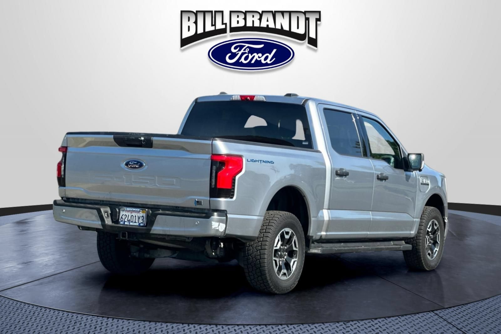 Certified 2023 Ford F150 Lightning XLT AWD/4WD image 3