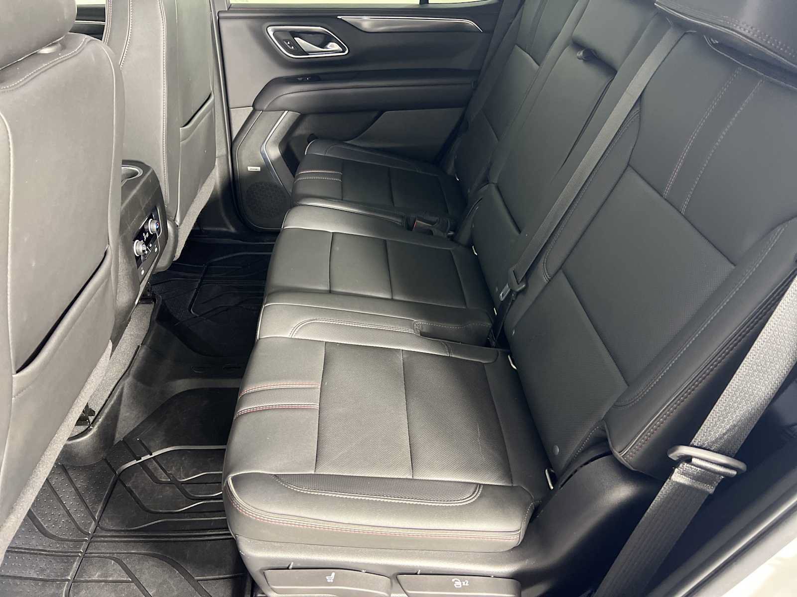 Used 2022 Chevrolet Tahoe RST RWD image 27