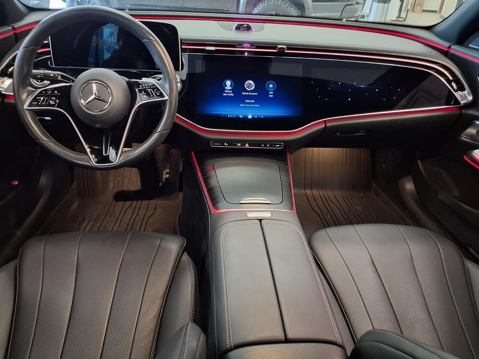 Used 2024 Mercedes-Benz E 350 4MATIC Sedan image 10