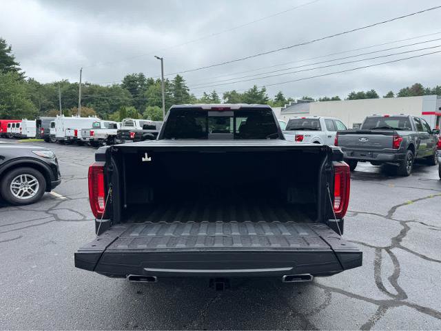 Used 2024 GMC Sierra 1500 Denali w/ Denali Reserve Package AWD/4WD image 5