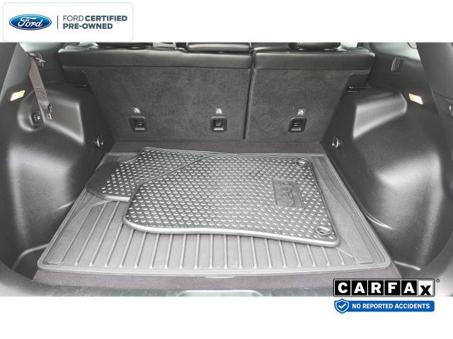 Used 2023 Jeep Cherokee Trailhawk w/ Trailer Tow Group AWD/4WD image 28