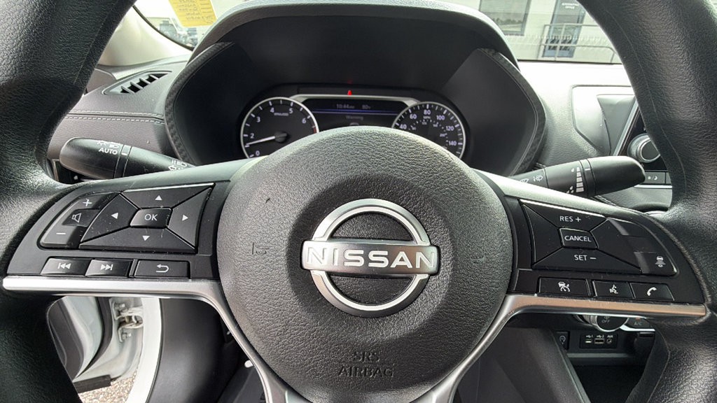 Used 2024 Nissan Sentra SV FWD image 15
