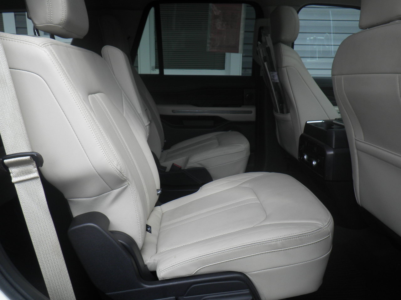 Certified 2023 Ford Expedition Platinum AWD/4WD image 26