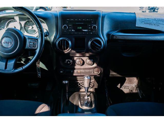 Used 2017 Jeep Wrangler Sport image 15