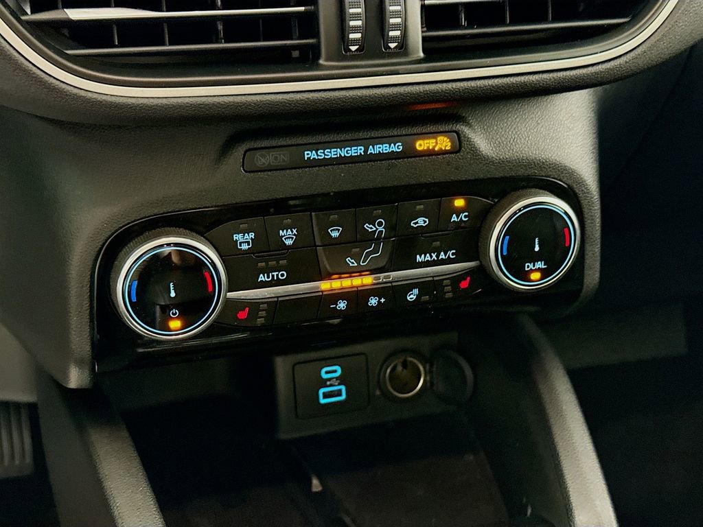 Certified 2022 Ford Escape SEL w/ Technology Package FWD image 20